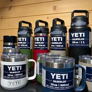 ueberall-YETI-Trinksysteme-Trinkbecher-Camping